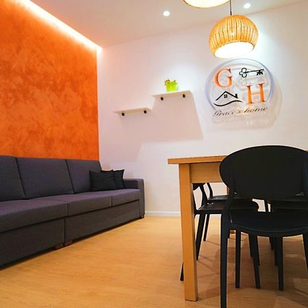 B&B Grace'S Home Affittacamere กานิกัตติ ภายนอก รูปภาพ