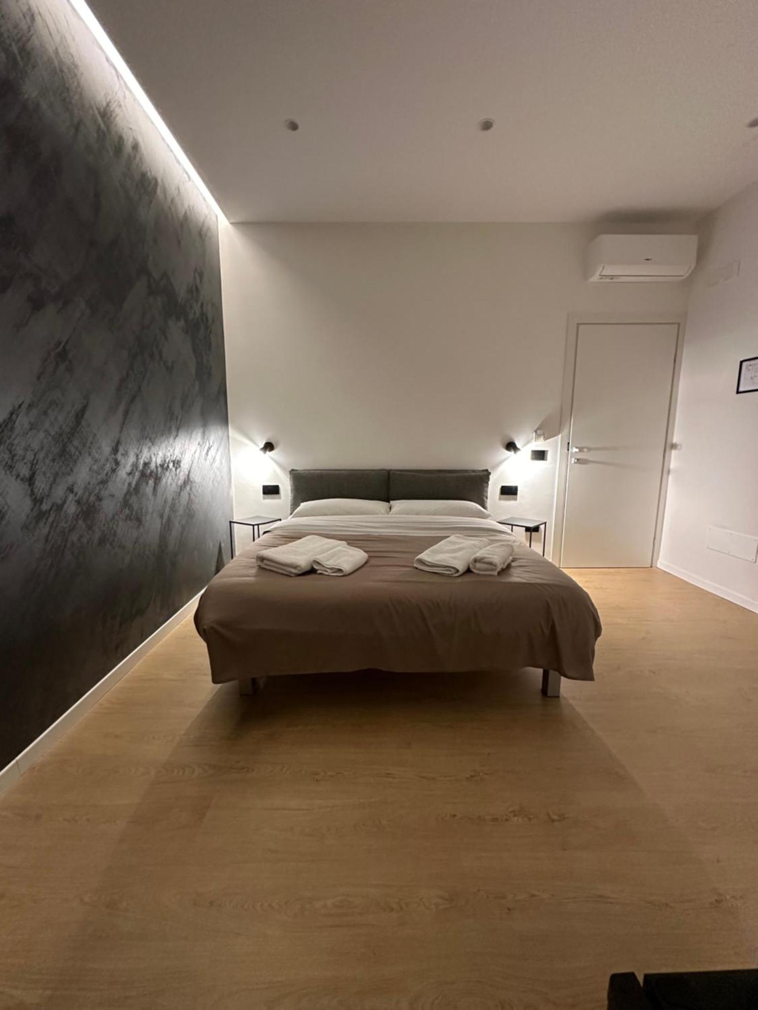 B&B Grace'S Home Affittacamere กานิกัตติ ภายนอก รูปภาพ