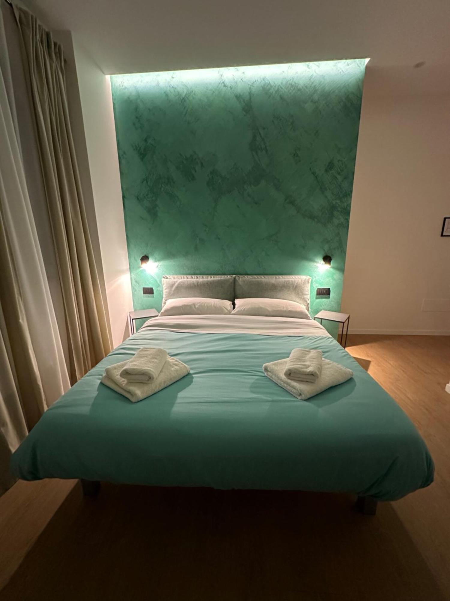 B&B Grace'S Home Affittacamere กานิกัตติ ภายนอก รูปภาพ